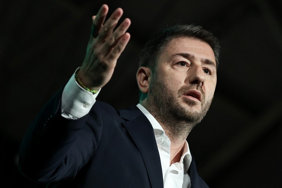 « Η προσπάθειά μας δεν κοιτάζει το ταβάνι των δημοσκοπήσεων», υπογράμμισε ο πρόεδρος του ΠΑΣΟΚ-ΚΙΝΑΛ