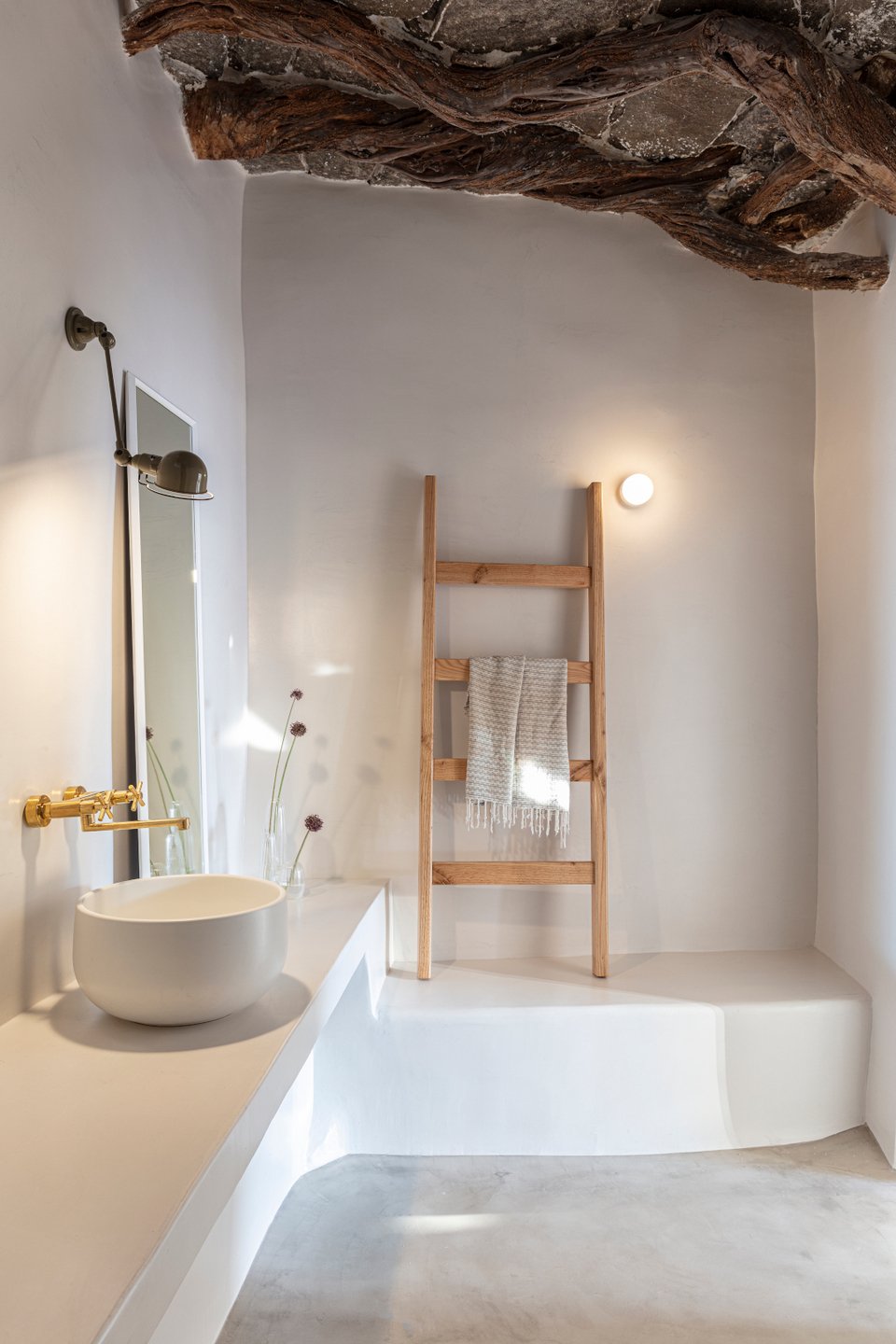 Ενα σπίτι στη Σίκινο με την υπογραφή των Kapsimali Architects