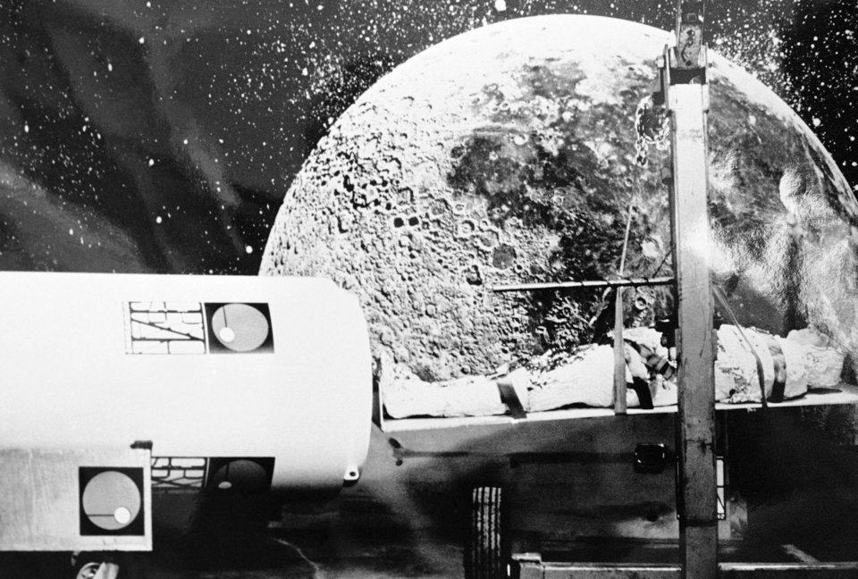 Μια παράξενη απεικόνιση της κρυονικής το 1974