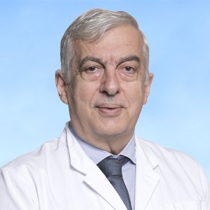 Ο Δρ. Εμμανουήλ Κουδουμνάκης