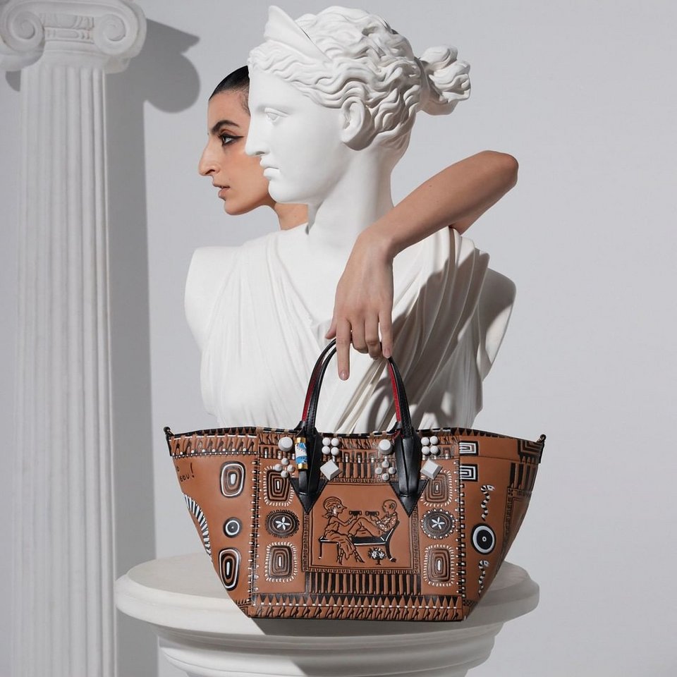 Η νέα συλλογή του Christian Louboutin, Greekaba