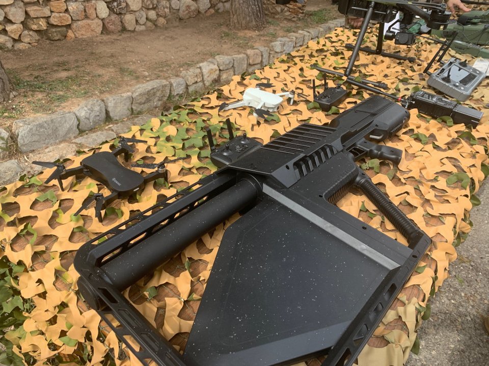 Σύστημα ηλεκτρονικής παρεμβολής εχθρικών drones του Ελληνικού Στρατού