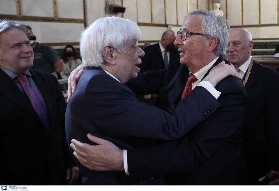 Ο Γιούνκερ με τον Προκόπη Παυλόπουλο / Φωτογραφία: Intimenews/ΛΙΑΚΟΣ ΓΙΑΝΝΗΣ