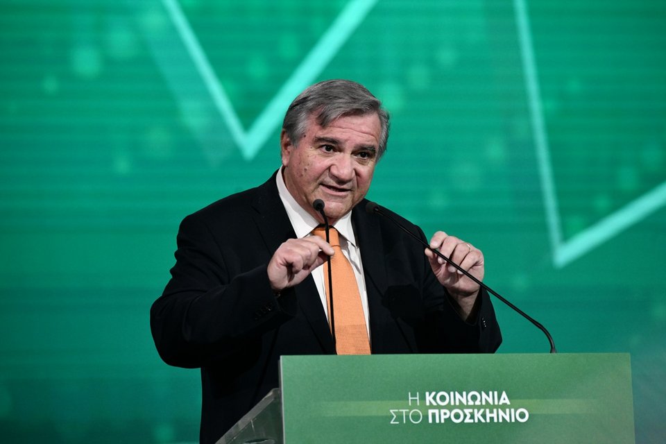 Ο Χάρης Καστανίδης