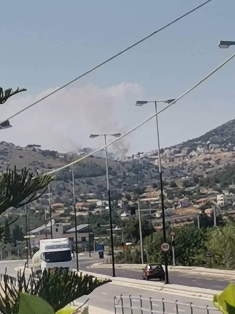 Οι πρώτες εικόνες από τη φωτιά στην Κερατέα