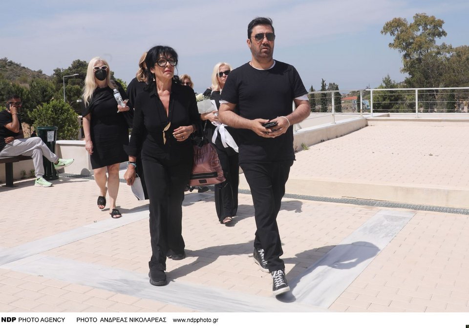 Γιώργος Θεοφάνους, Σοφία Βόσσου