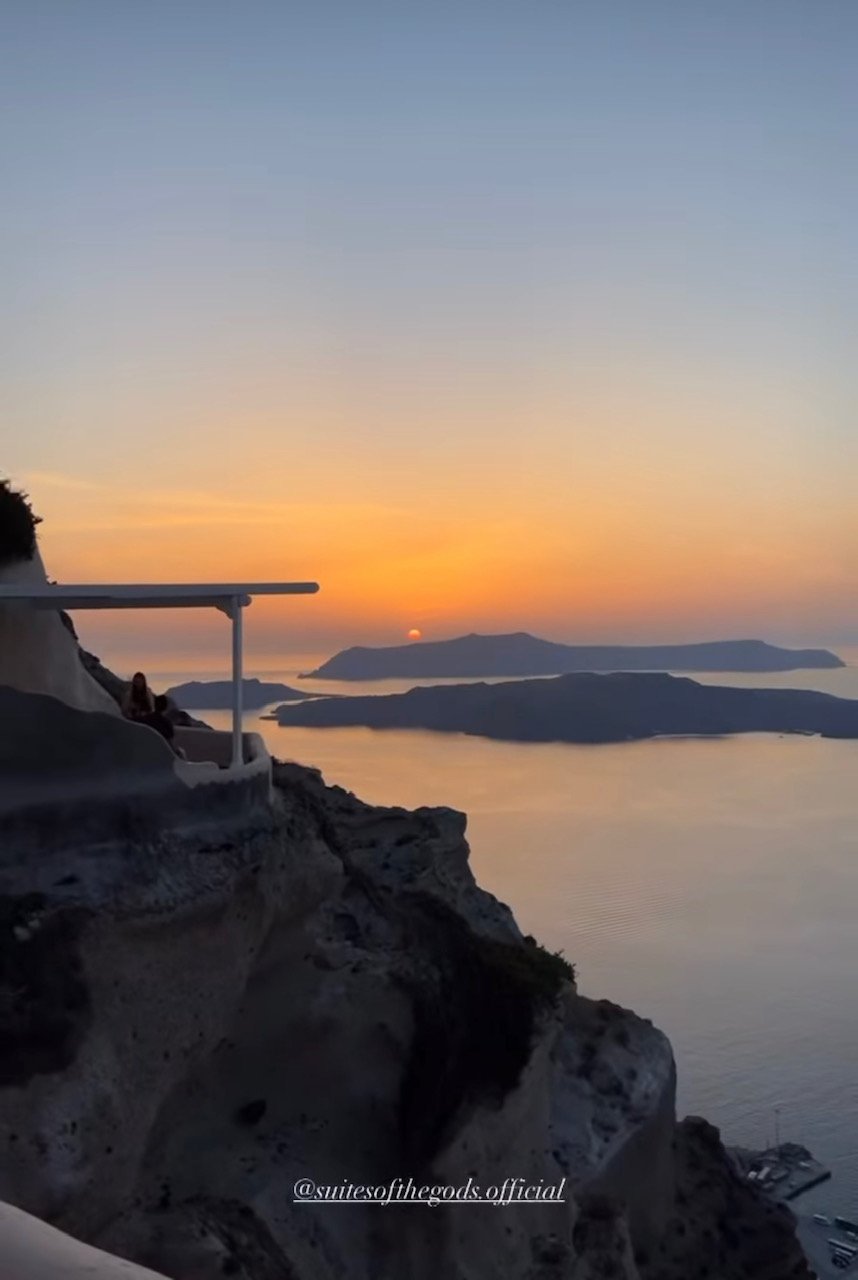 Το bachelor πάρτι της Κόνι Μεταξά