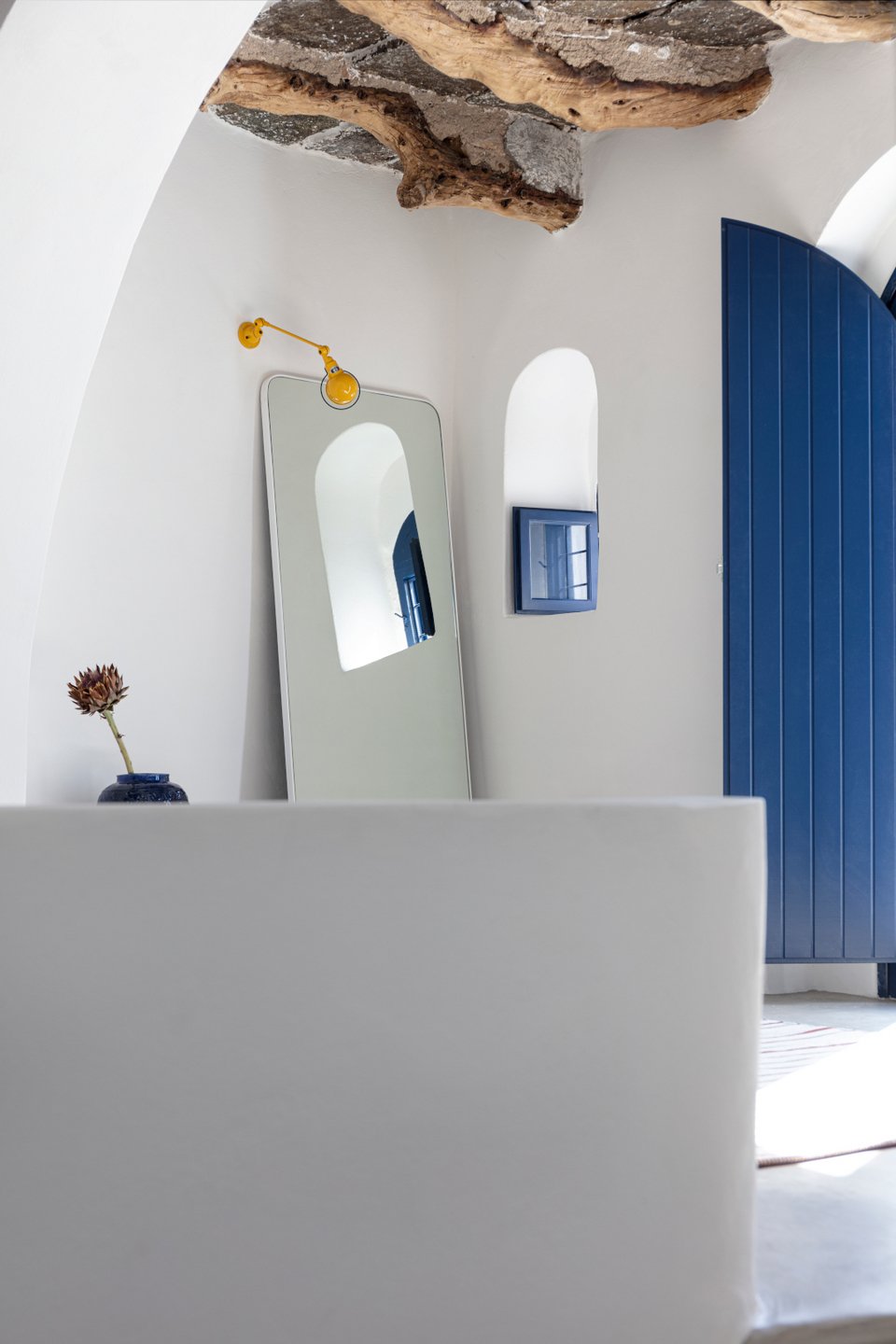 Ενα σπίτι στη Σίκινο με την υπογραφή των Kapsimali Architects