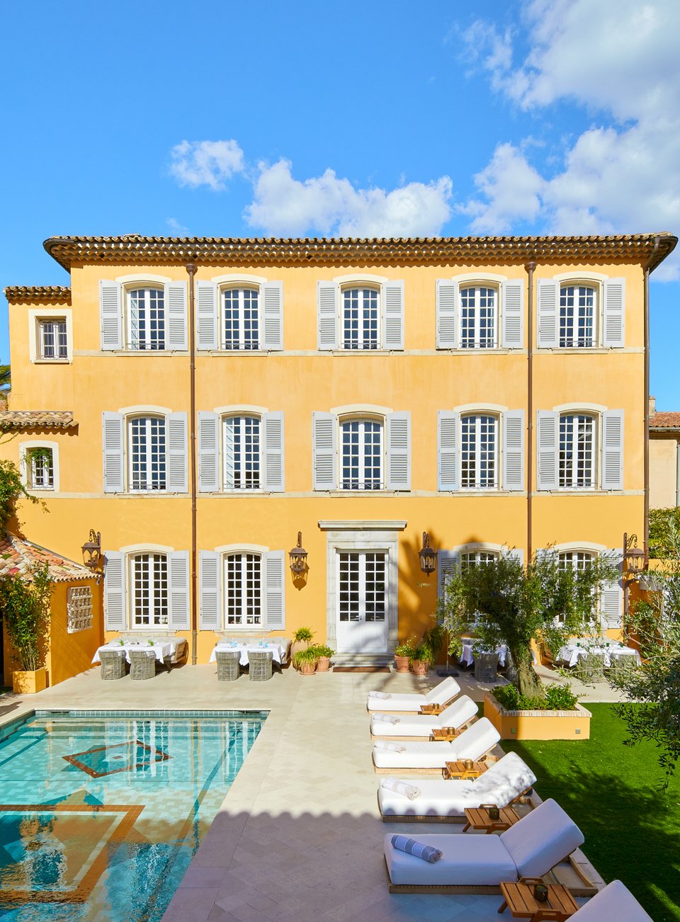 Η Cookoovaya Saint-Tropez βρίσκεται εντός του ξενοδοχείου Pan Dei Palais.
