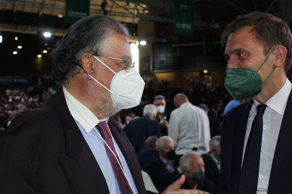 Ο πρώην υπουργός του ΣΥΡΙΖΑ Γιάννης Πανούσης στο Συνέδριο του ΠΑΣΟΚ