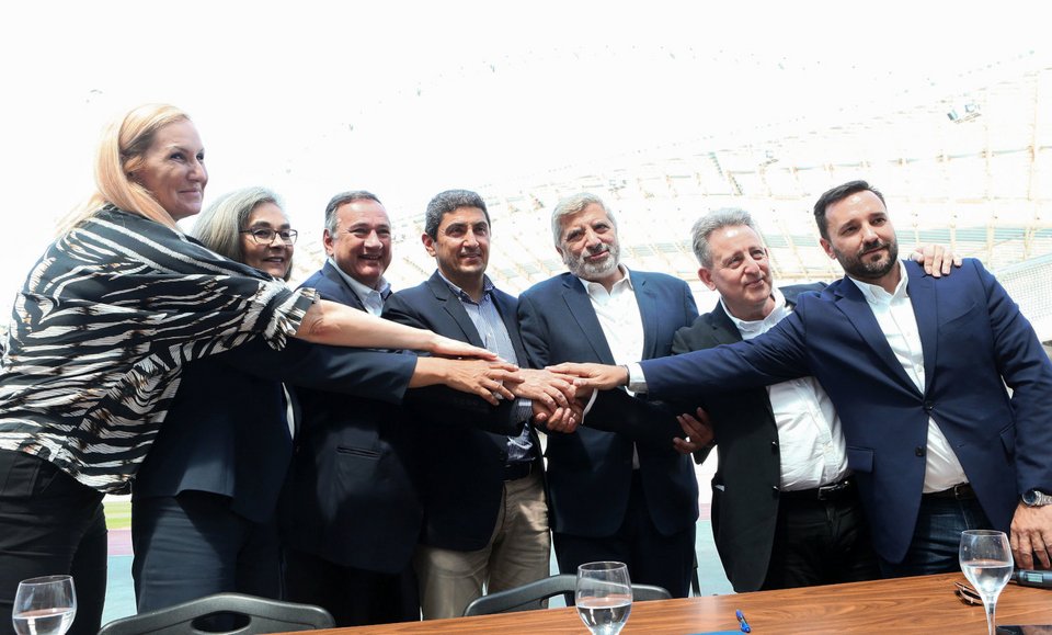 Υπογράφηκε η προγραμματική σύμβαση για την αντικατάσταση των ταρτάν του ΟΑΚΑ / Φωτογραφία: Intime-ΒΟΛΙΤΑΚΗΣ ΣΤΕΛΙΟΣ