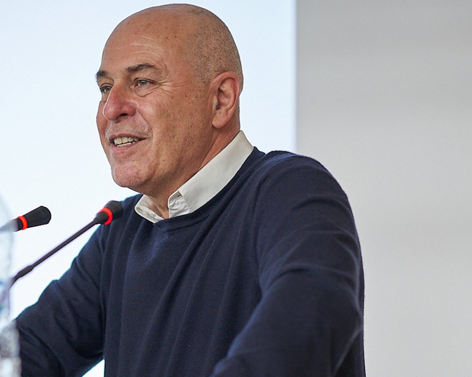 O επικεφαλής του Γραφείου του ΕΚ στην Ελλάδα Κωσταντίνος Τσουτσοπλίδης