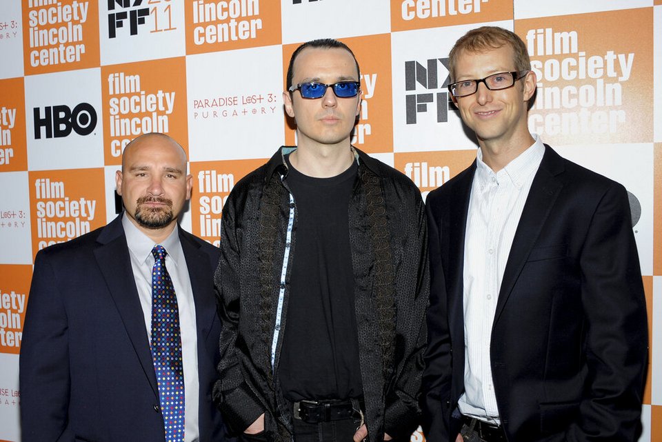 Οι αποφυλακισθέντες "West Memphis Three", από αριστερά, Jessie Misskelley Jr., Damien Echols και Jason Baldwin το 2011