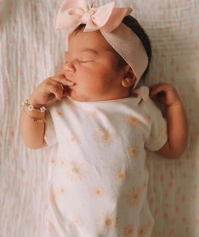 Η Alayna Kait-Chalise, που πήρε το όνομά της από τη μητέρα και τη γιαγιά της