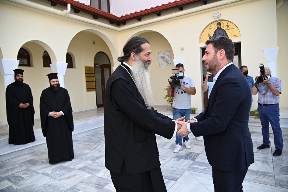 Συνάντηση Ανδρουλάκη με τον Μητροπολίτη Φθιώτιδας