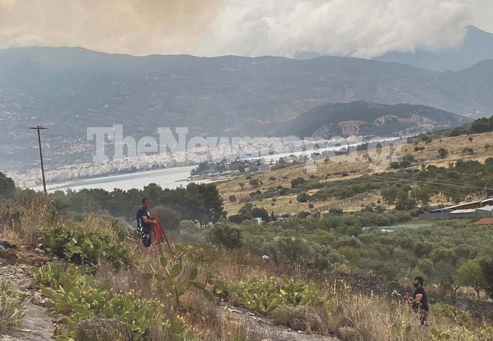 Φωτιά στον Βόλο