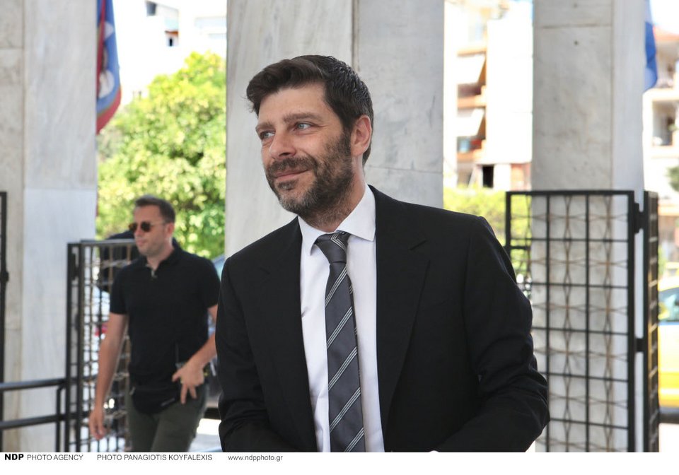 Η κηδεία της Μαρίνας Λαμπράκη-Πλάκα