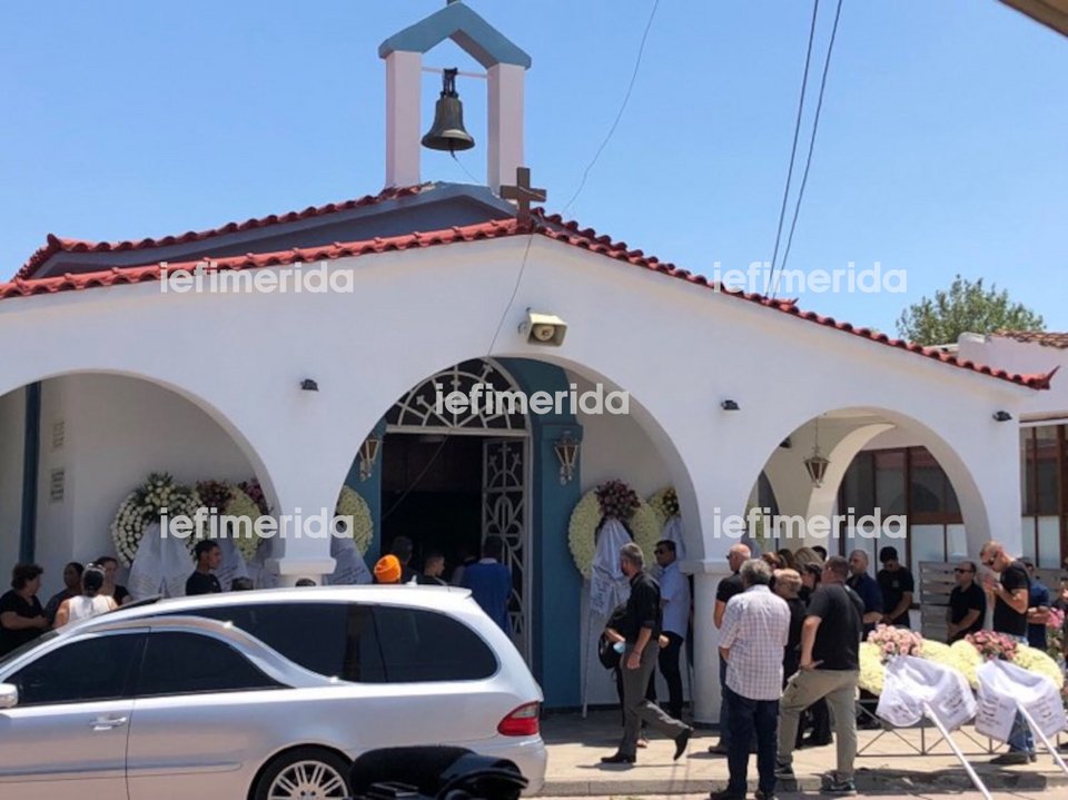 κηδεία 42χρονου που ξυλοκοπήθηκε στη Ραφήνα