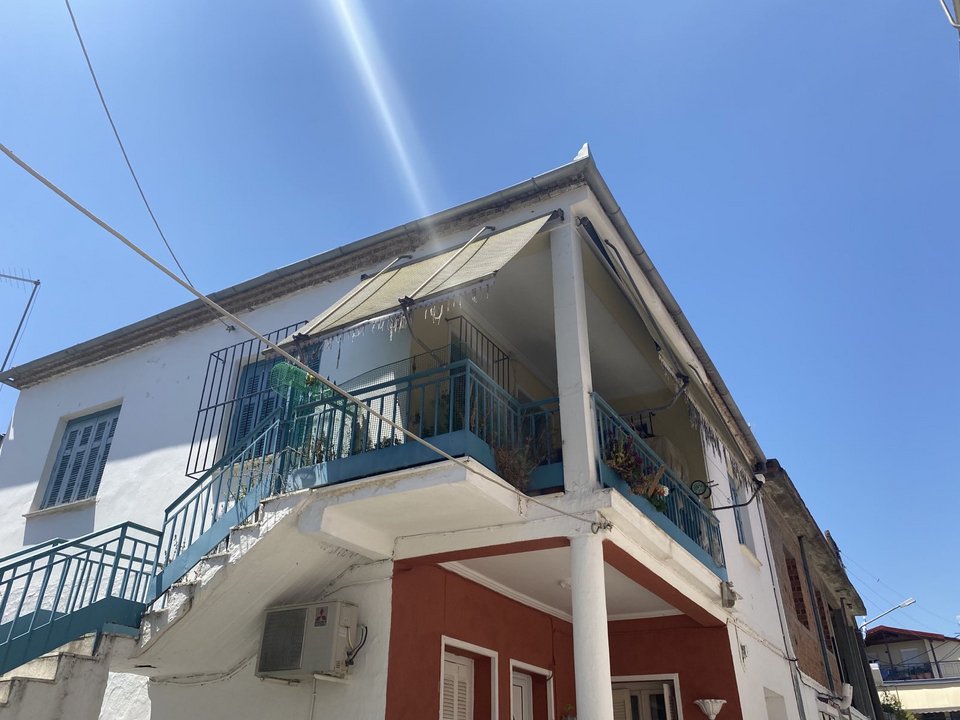 σπίτι εντός του οποίου ήταν κλεισμένη η 51χρονη στη Λάρισα