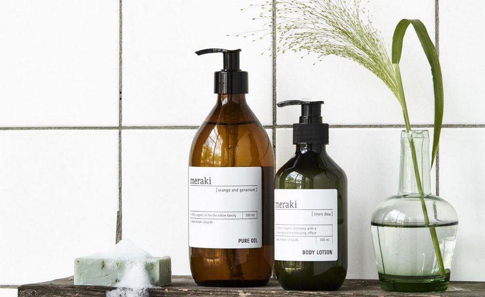 To δανέζικο brand Meraki είναι ό,τι πιο ψαγμένο αυτή τη στιγμή στη βιομηχανία της ομορφιάς. Οι χρήστες του Instagram το λατρεύουν.