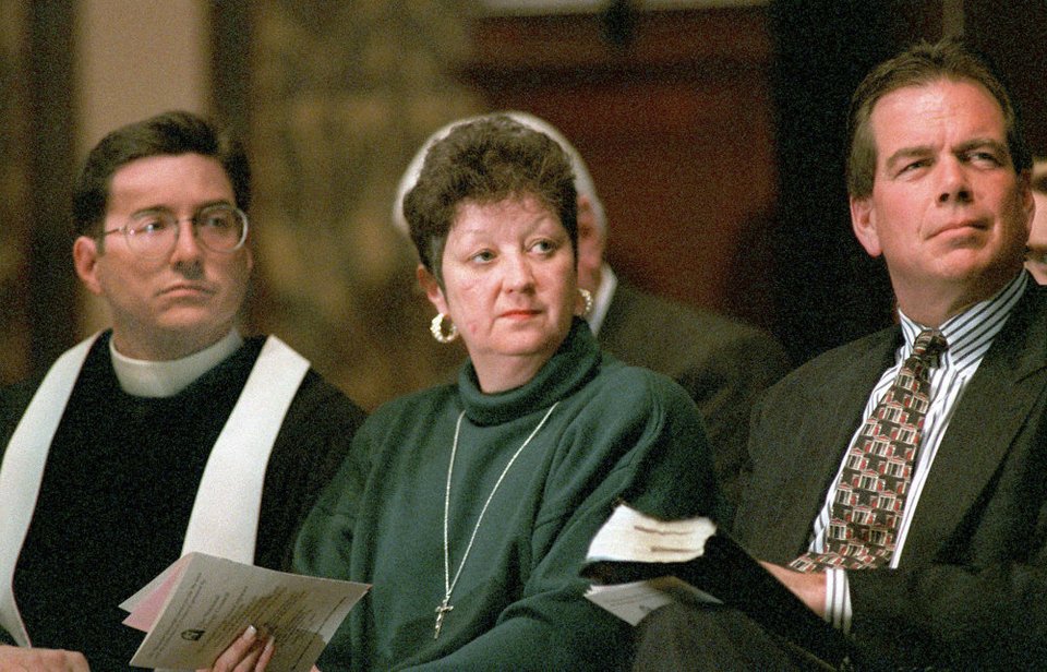 Φωτογραφία από το δικαστήριο του 1973