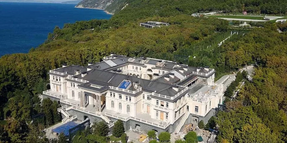 Το παλάτι, που σύμφωνα με τον Αλεξέι Ναβάλνι, χτίστηκε για τον Πούτιν στη Μαύρη Θάλασσα / Φωτογραφία: palace.navalny.com 