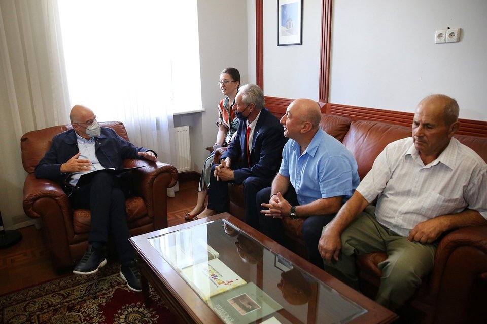 Επίσκεψη Δένδια στην Οδησσό - Συνάντηση με ομογενείς / INTIME