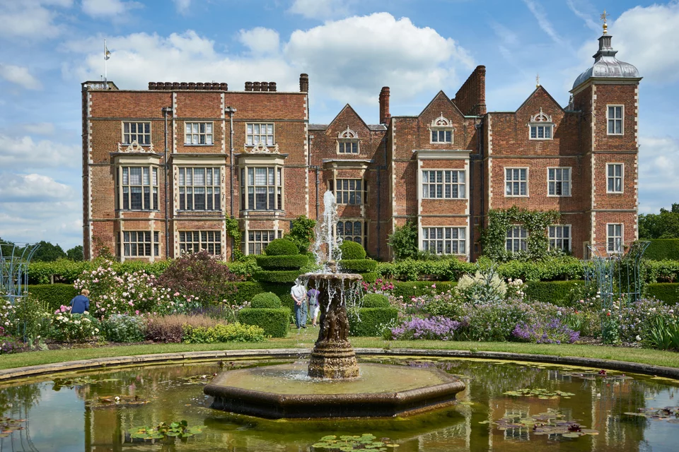 Hatfield House