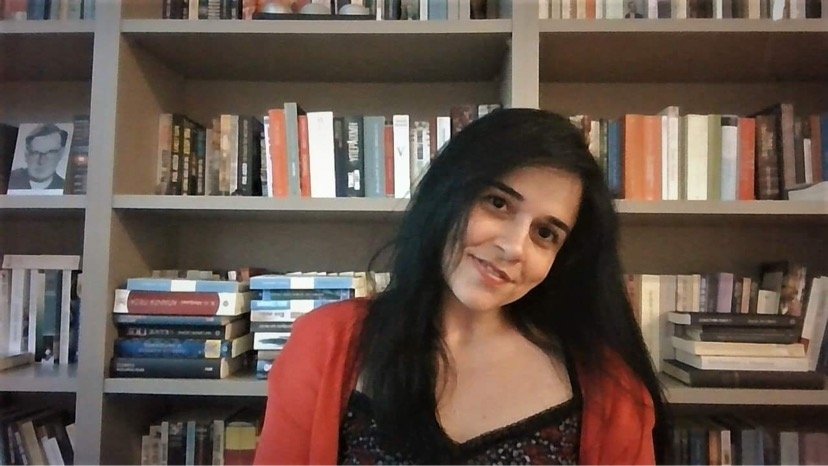 Η συγγραφέας και ιδιοκτήτρια του βιβλιοπωλείου Booktalks Κατερίνα Μαλακατέ. 