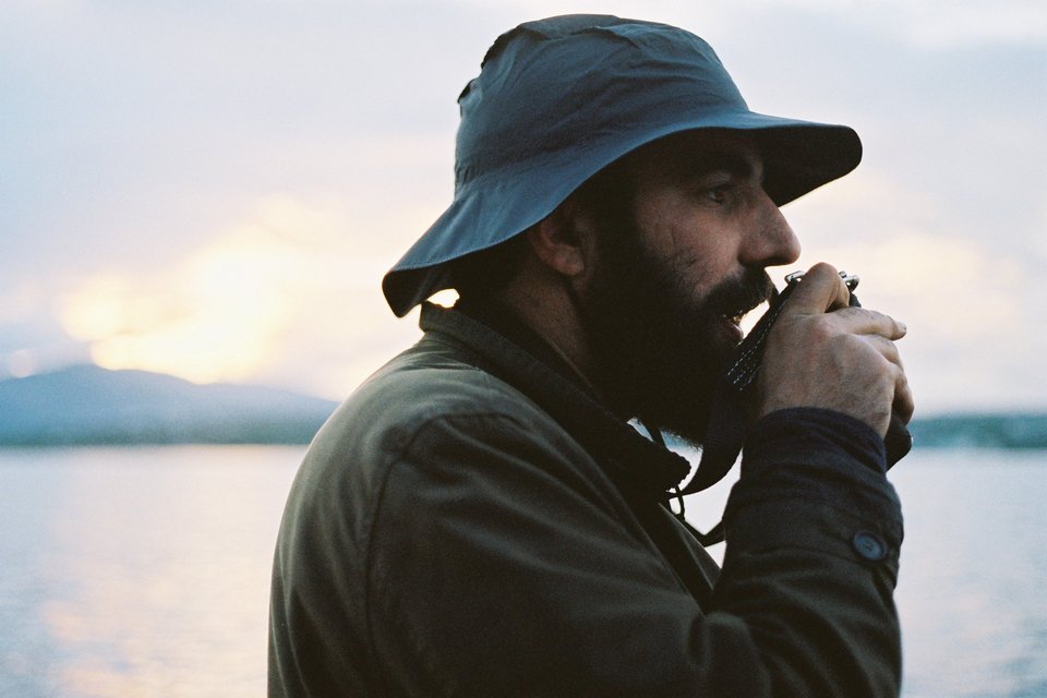 Ο Ρομέν Γαβράς στα γυρίσματα για το Neo Surf στην Αθήνα / So Me