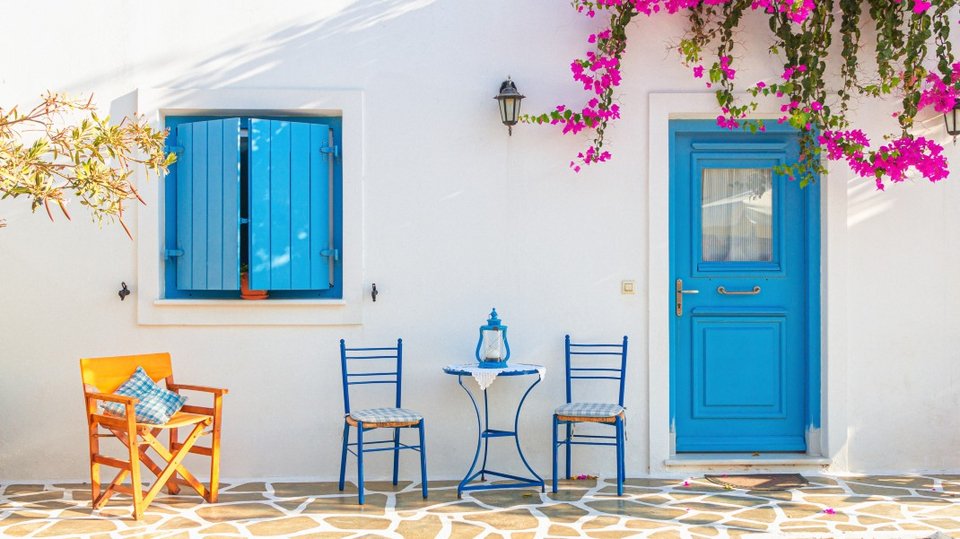 Αντιπαρος