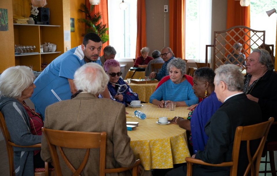 γαλλική τυαινία Η Πανσιόν Ζεράρ Ντεπαρτιέ