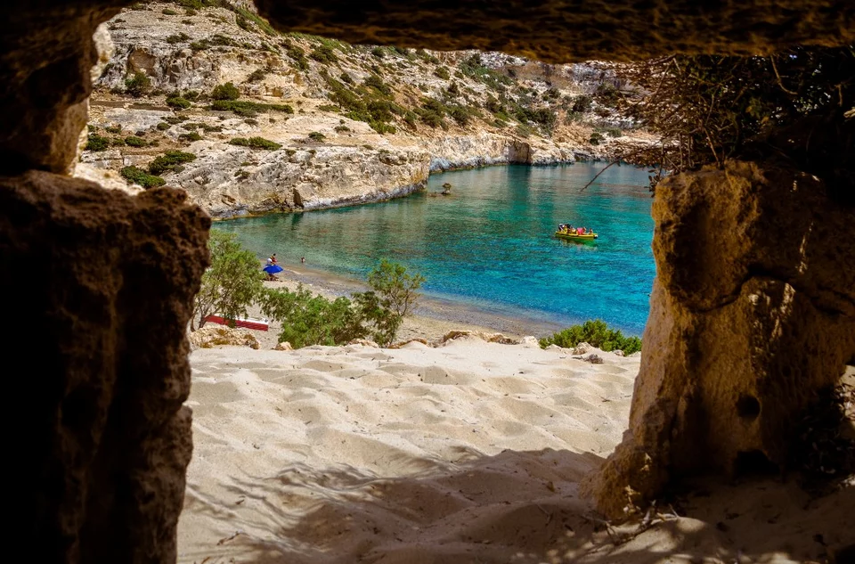κρυφή παραλία Κρήτη Βαθύ