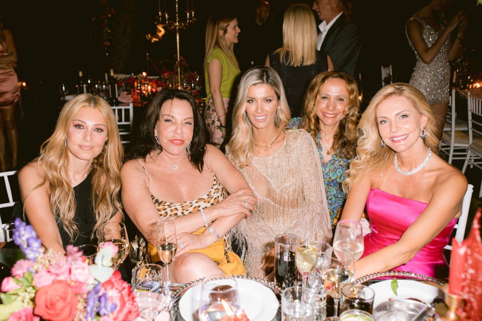 Νατάσσα Θεοδωρίδου, Κατερίνα Παναγοπούλου, Αλεξάνδρα Λοΐζου-Παναγιώτου, Μάγδα Λιβέρη, Έμη Λιβανίου 