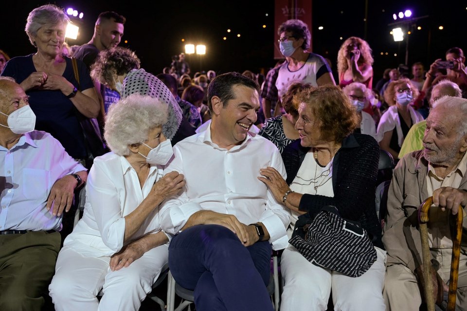 ΟΜΙΛΙΑ ΤΟΥ ΠΡΟΕΔΡΟΥ ΤΟΥ ΣΥΡΙΖΑ ΑΛ. ΤΣΙΠΡΑ ΣΤΟ ΛΙΜΑΝΙ ΤΟΥ ΕΥΔΗΛΟΥ (ANDREA BONETTI/ΓΡΑΦΕΙΟ ΤΥΠΟΥ ΣΥΡΙΖΑ/EUROKINISSI)