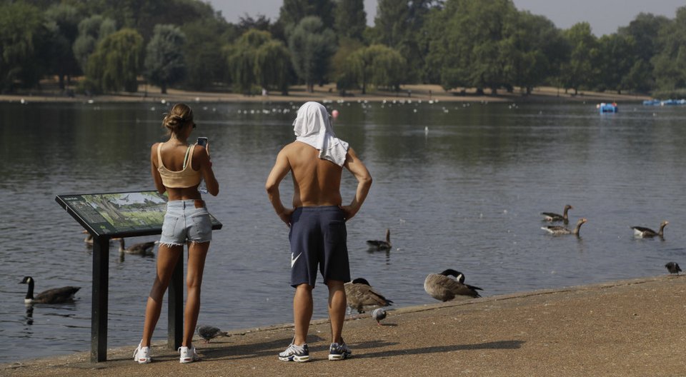 Η Βρετανία θυμίζει άλλη χώρα τις τελευταίες μέρες