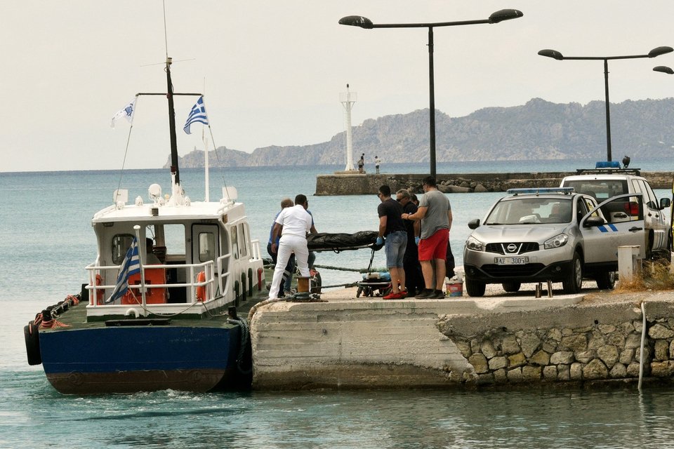 Γυναίκα έπεσε από τη γέφυρα στον Ισθμό Κορίνθου / Φωτογραφία: ΒΑΣΙΛΗΣ ΨΩΜΑΣ/EUROKINISSI