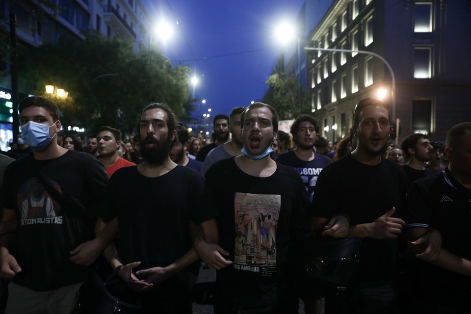  Πορεία στην Πανεπιστημίου για την υπόθεση παρακολουθήσεων / Φωτογραφία: ΣΩΤΗΡΗΣ ΔΗΜΗΤΡΟΠΟΥΛΟΣ/EUROKINISSI