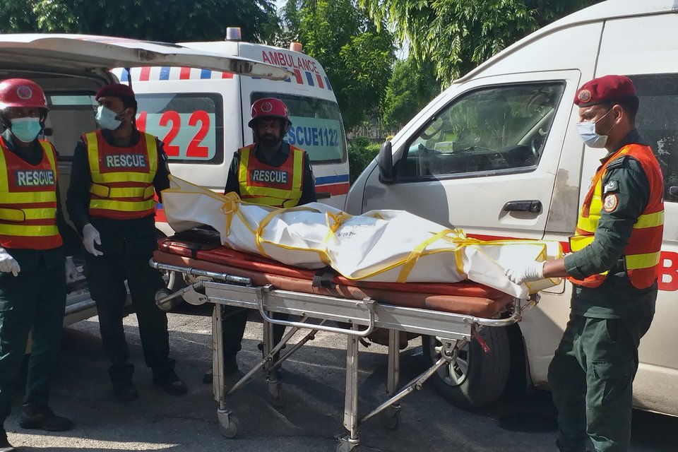 Τροχαίο δυστύχημα στο Πακιστάν / Φωτογραφία από ASSOCIATED PRESS