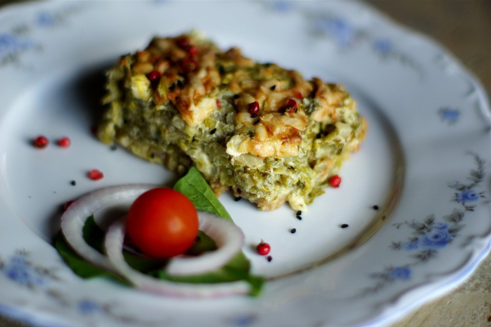 Όλα τα πιάτα της Βασιλικής Καρούνου μυρίζουν Μεσόγειο, με φρέσκα υλικά από το μποστάνι του Αμπελώνα. 