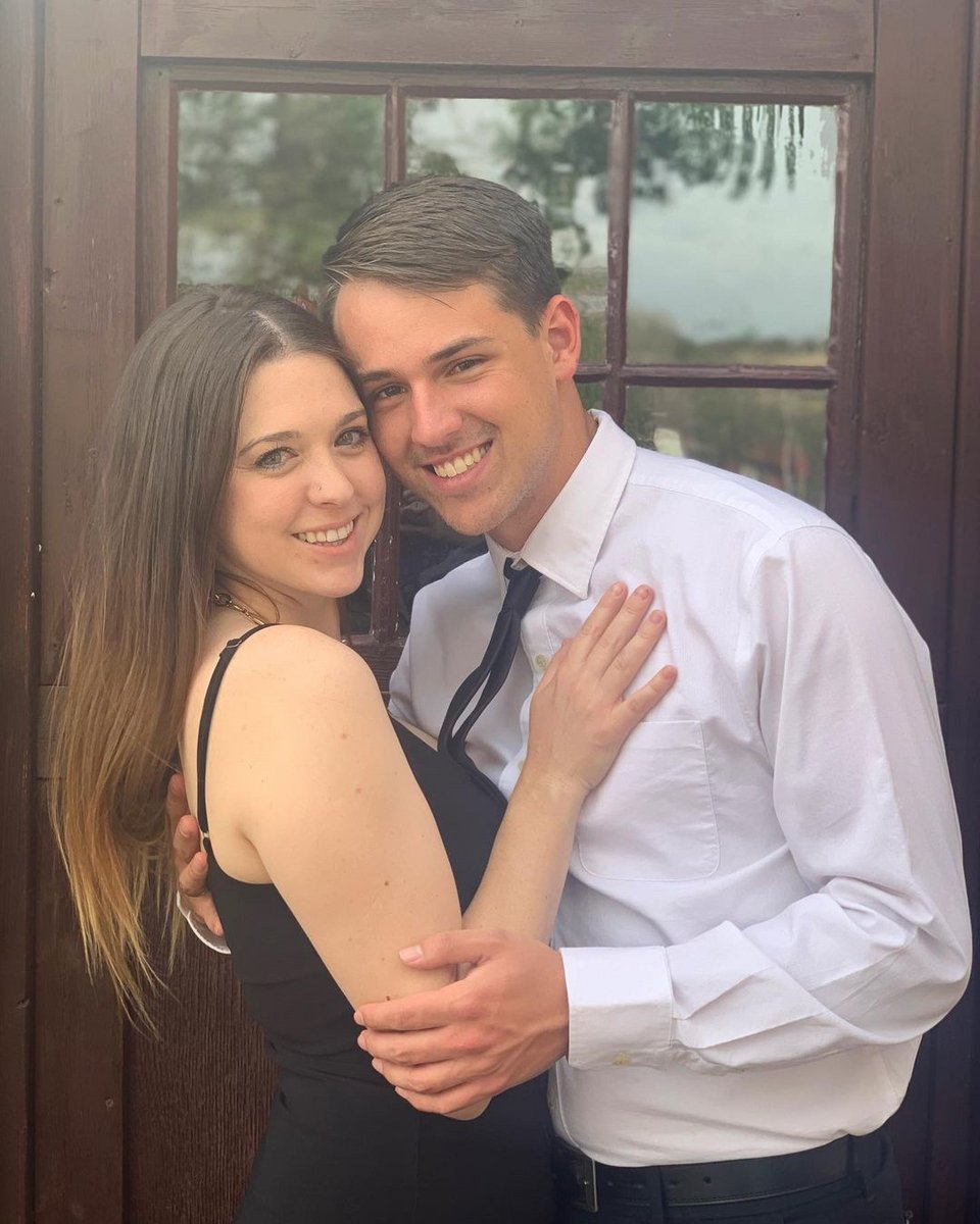 Η Σοφία αγκαλιά με τον Κρίστιαν