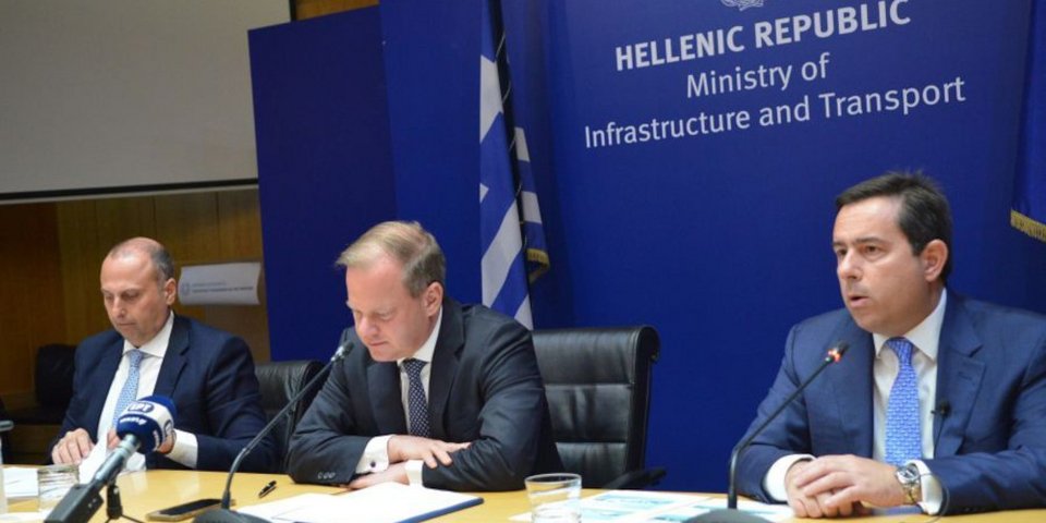 Κώστας Καραμανλής, Νότης Μηταράκης, Γιώργος Καραγιάννης / INTIME