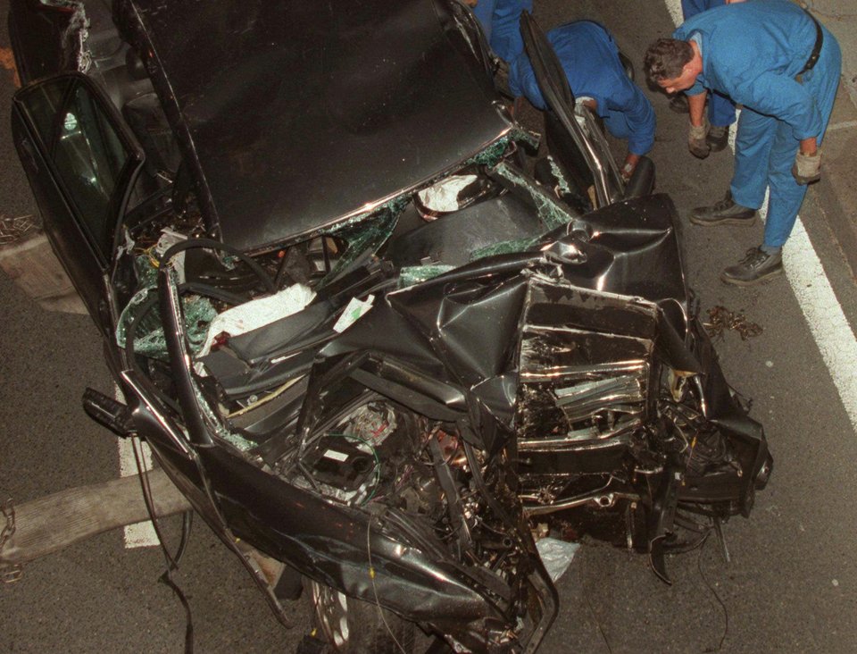 πριγκίπισσα Νταϊάνα διαλυμένη mercedes