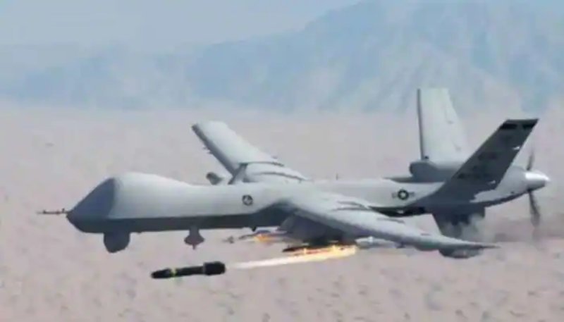 Εκτόξευση πυραύλου Hellfire από αμερικανικό drone