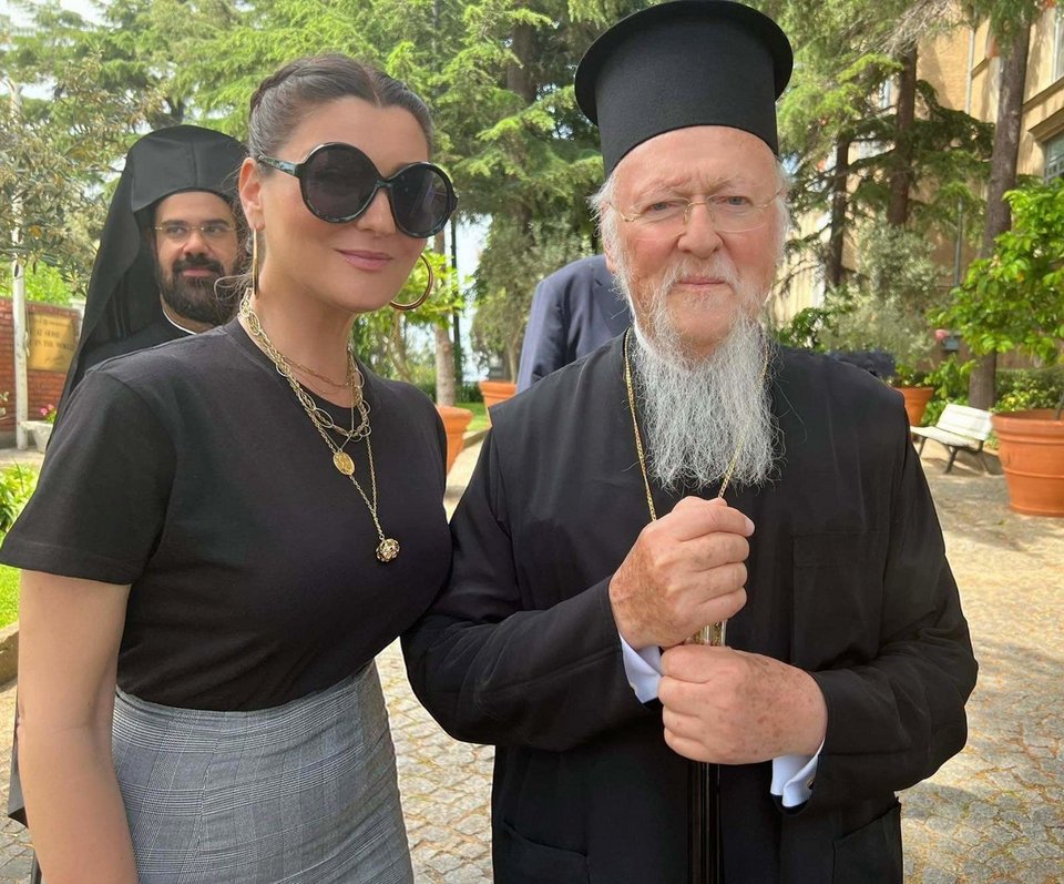 Στιγμιότυπο από τη συνάντηση της NadiaBele με τον Οικουμενικό Πατριάρχη Βαρθολομαίο