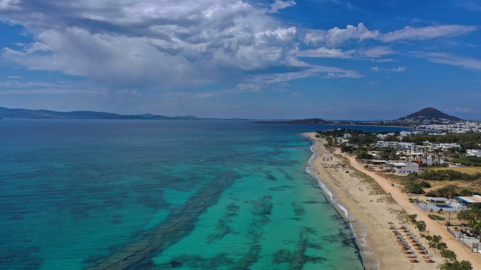 Παραλία Πλάκα στη Νάξο