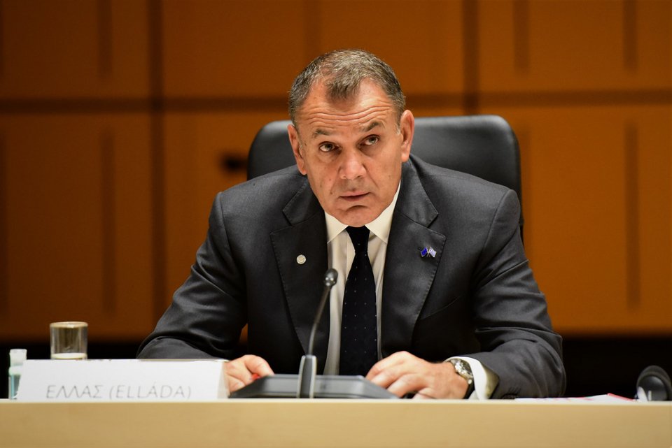 Ο Νίκος Παναγιωτόπουλος κατά την ομιλία του στη Σύνοδο / Φωτογραφία: INTIME