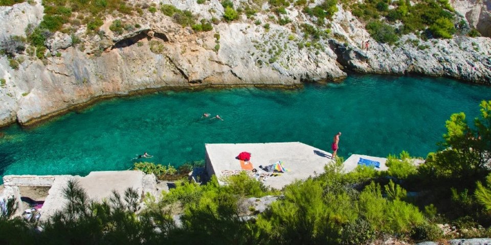 φυσικές πισίνες Πόρτο Ρόξα Ζάκυνθος