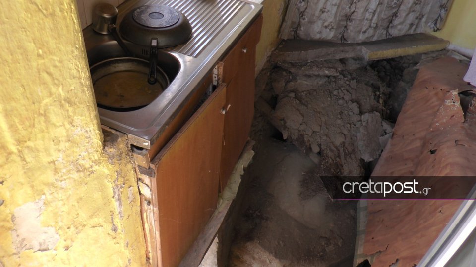 Νέες εικόνες από το σπίτι της 77χρονης