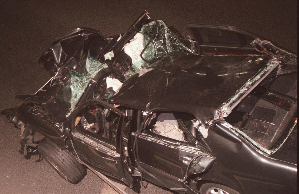 Τροχαίο της Νταϊάνα η διαλυμένη Mercedes
